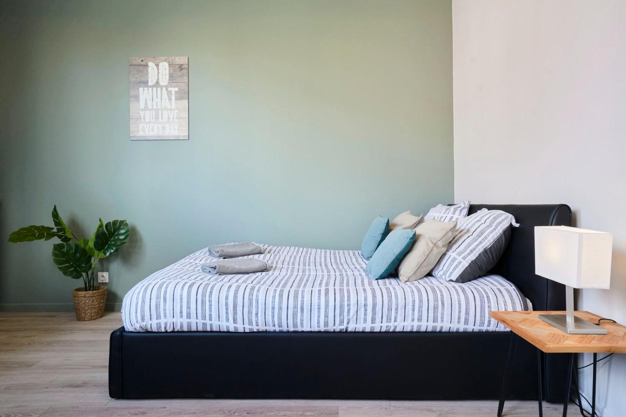 Locationstourcoing - Le Croise Apartment Ngoại thất bức ảnh